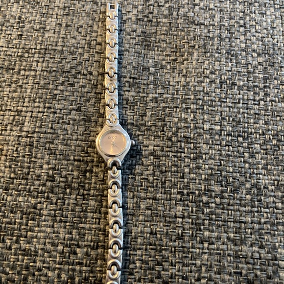 Gucci Jewelry - Gucci watch